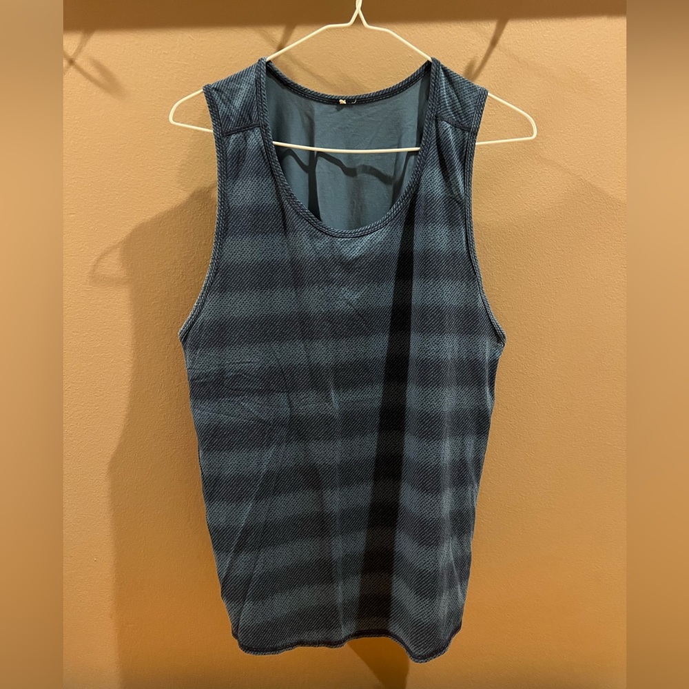Lululemon Tank Top - Size Medium